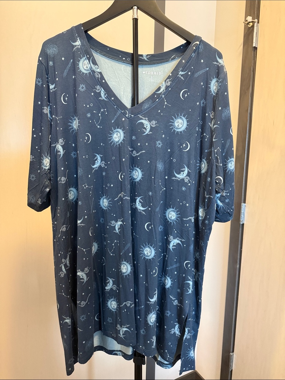 torrid Navy V‑Neck Tunic with Celestial Moon & Sun Print